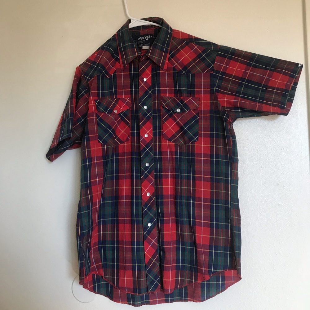 Vintage wrangler western shirt sleeved button up.
